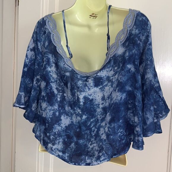 NWT Rampage blue tie dyed flowy off shoulder top - Picture 6 of 10